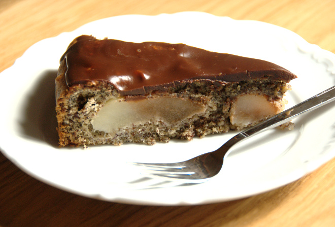 Birnen-Schokolade-Kuchen mit Mohn